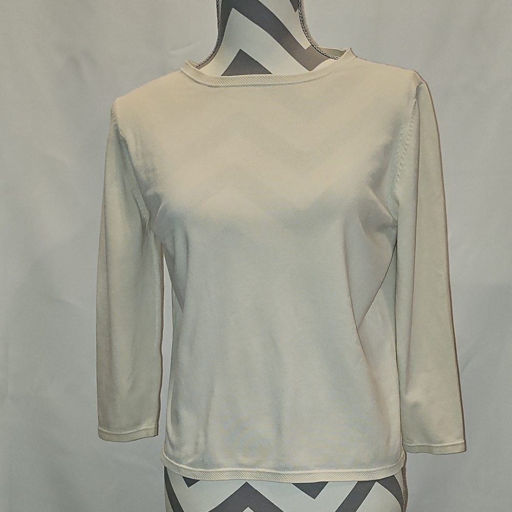 Pendleton Women's Ivory Crew Neck Sweater